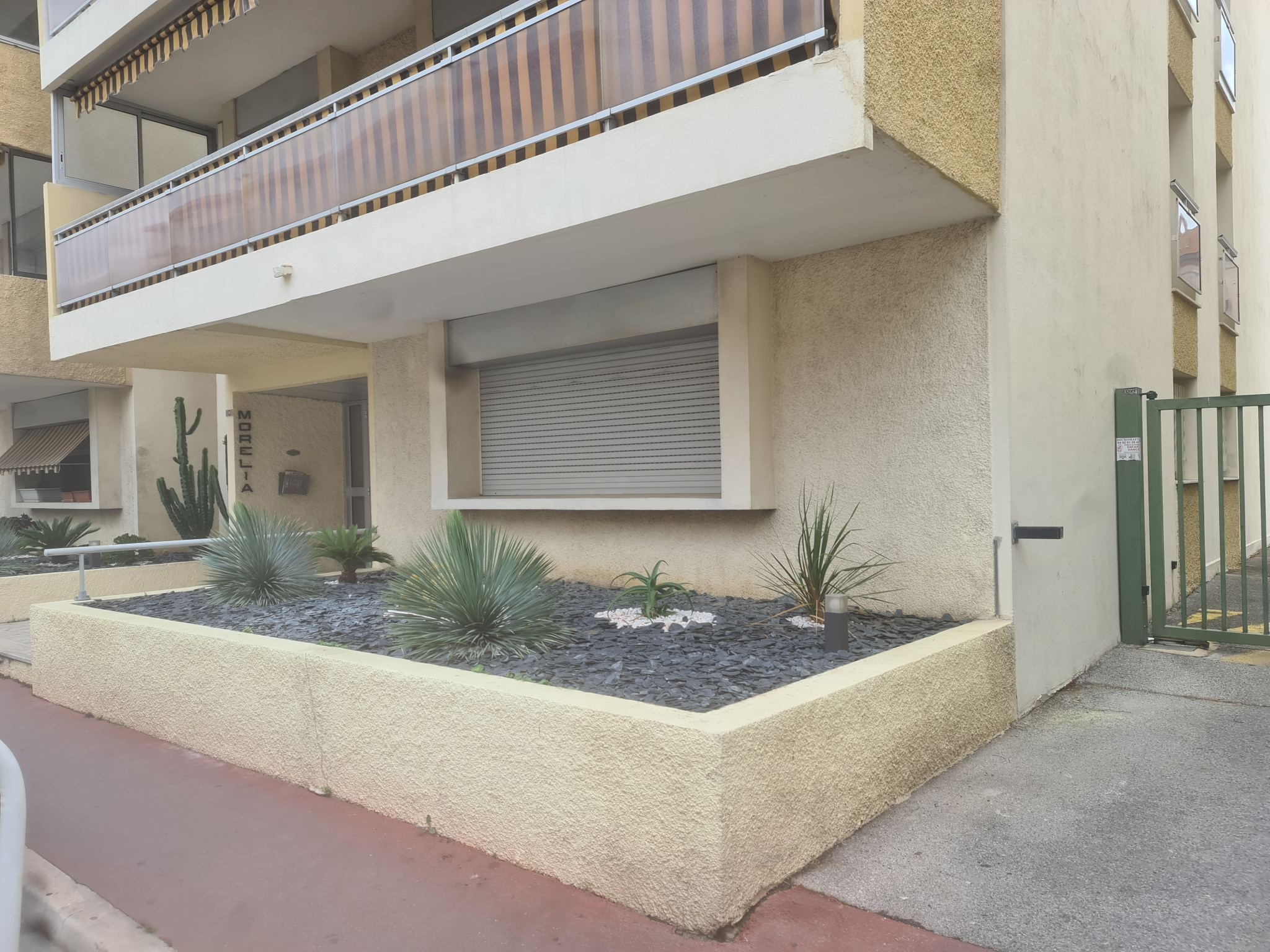 Vente Cannes la Bocca 2 pièces a rénover